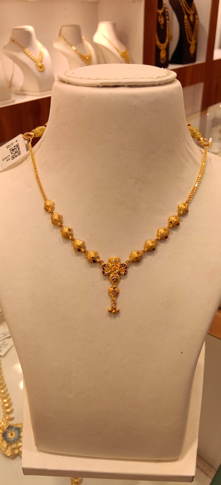 Neckles 